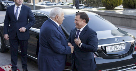Azerbaycan ve Kırgızistan Meclis başkanları Bakü`de bir araya geldi