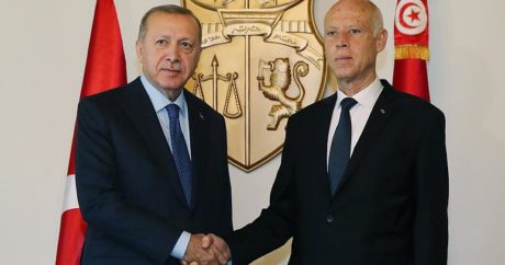 Türkiye Cumhurbaşkanı Erdoğan`dan sürpriz Tunus ziyareti
