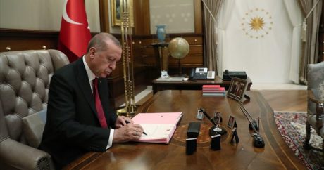 Eski Dışişleri Bakanı Feridun Hadi Sinirlioğlu, Cumhurbaşkanı Başdanışmanlığına atandı