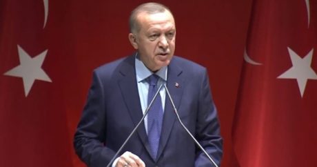 “Şovmenlerin maskesi düşmeye başladı” – Cumhurbaşkanı Erdoğan