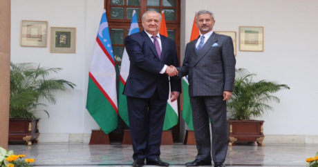 Özbekistan Dışişleri Bakanı Kamilov, Hint mevkidaşı ile görüştü