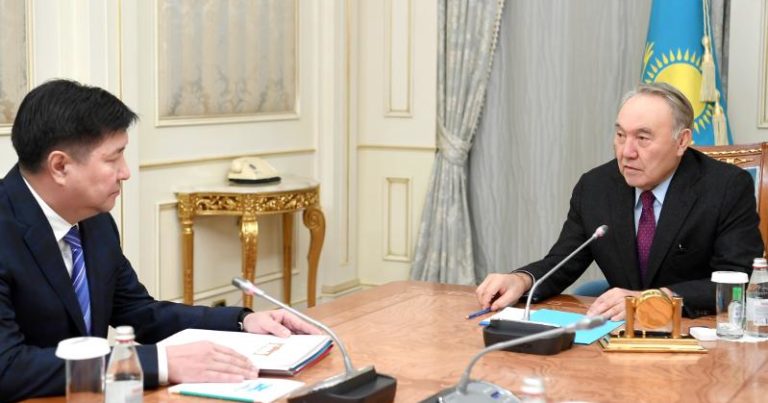 Elbaşı Nazarbayev Yargıtay Başkanı ile görüştü