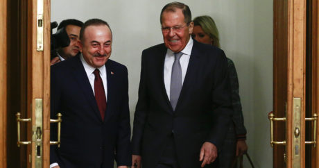 Türk ve Rus heyetlerin Libya’da kalıcı ateşkes için Moskova’daki görüşmesi başladı