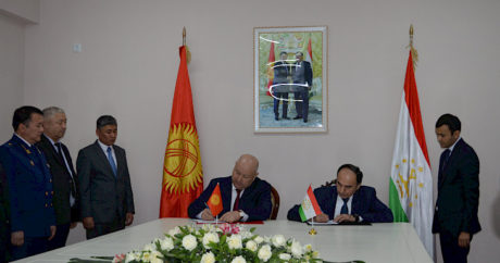 Kırgızistan ile Tacikistan arasında sınır protokolü imzalandı