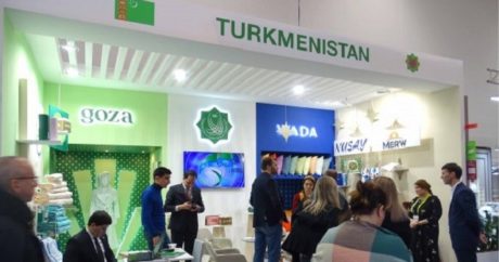 Türkmen tekstil ürünleri Almanya`da görücüye çıktı