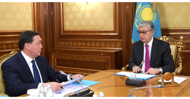 Kazakistan`da Mamin başkanlığındaki hükümet istifa etti