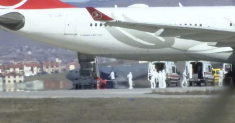 Ankara`da koronavirüs alarmı: İran`dan gelen uçak acil iniş yaptı