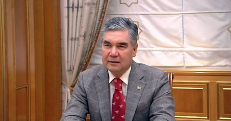 Türkmenbaşı Berdimuhammedov, Ticaret Bakan Yardımcısını görevden aldı