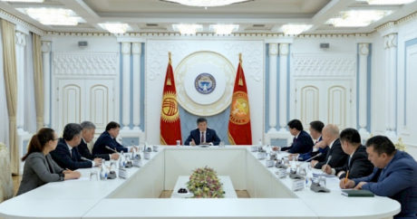 Cumhurbaşkanı Ceenbekov başkanlığında koronavirüs toplantısı