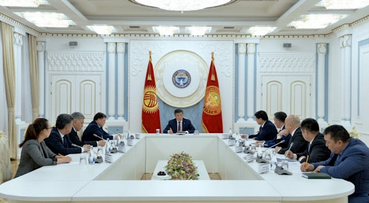 Cumhurbaşkanı Ceenbekov başkanlığında koronavirüs toplantısı