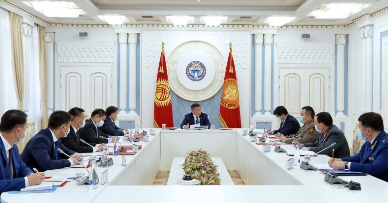 Cumhurbaşkanı Ceenbekov başkanlığında Güvenlik Konseyi toplantısı