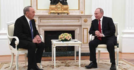 Nazarbayev ve Putin Moskova`da bir araya geldi