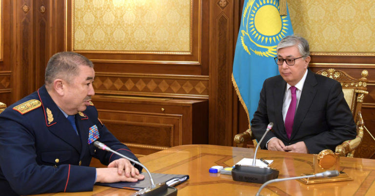 Cumhurbaşkanı Tokayev, İçişleri Bakanı Turgumbayev`i kabul etti