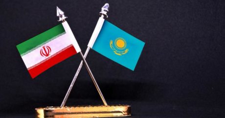 Kazakistan, İran`la sınırını kapatıyor
