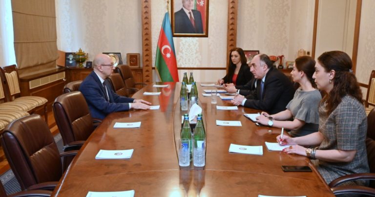 Özbekistan`ın Azerbaycan Büyükelçisi görev süresini tamamladı