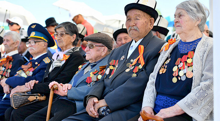 Kırgızistan’da İkinci Dünya Savaşı’nın gazilerine bin avroluk yardım yapılacak