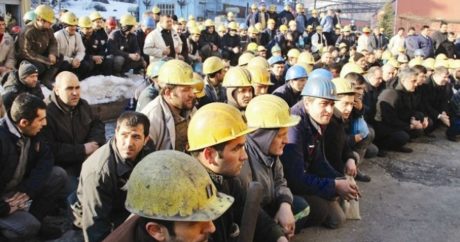 Kazakistan, yabancılara çalışma izni verilmesini durdurdu