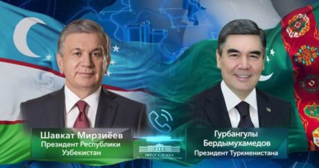 Mirziyoyev ve Berdimuhammedov telefonda görüştü