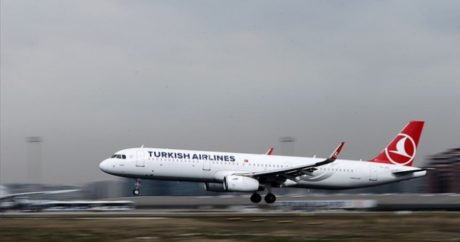 Almanya’daki Türkleri taşıyan ilk uçak İstanbul’a geldi