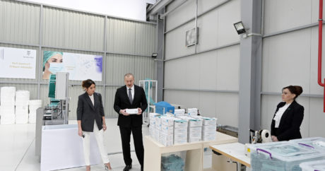 Azerbaycan’da tıbbi maske üretim fabrikası açıldı