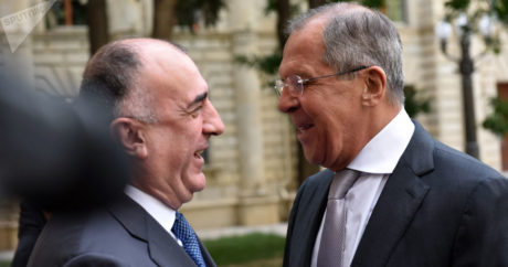 Azerbaycan ve Rusya Dışişleri Bakanları görüştü
