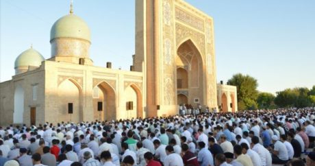 Özbekistan`da Ramazan ayında toplu iftar verilmeyecek, teravih namazları kılınmayacak