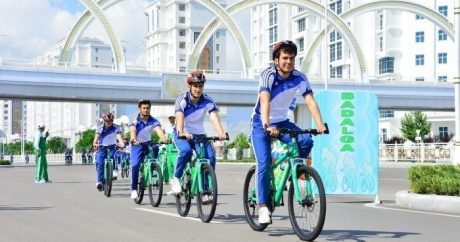 Türkmenistan’da Dünya Bisiklet Günü kutlandı