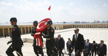 Cumhurbaşkanı Erdoğan ve YAŞ üyeleri Anıtkabir’i ziyaret ediyor