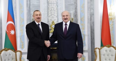 Cumhurbaşkanı Aliyev, Belarus Cumhurbaşkanı Lukaşenko’yu tebrik etti