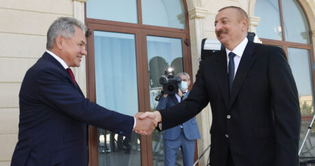 Cumhurbaşkanı Aliyev, Rusya Savunma Bakanı Şoygu`yu kabul etti
