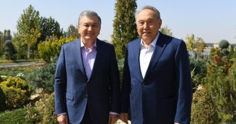 Cumhurbaşkanı Mirziyoyev ve Elbaşı Nazarbayev, Türkistan’da bir araya geldi