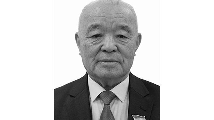 Özbekistan Senatosunun en yaşlı üyesi vefat etti