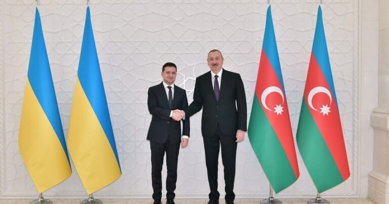 Aliyev ve Zelenskiy telefonda görüştü: Stratejik ortaklık vurgusu