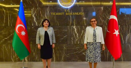 Azerbaycan Meclis Başkanı Gafarova, Türkiye Ticaret Bakanı Pekcan ile görüştü
