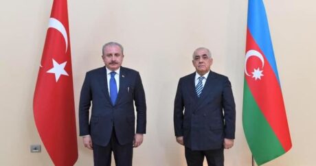Azerbaycan Başbakanı Esadov’la TBMM Başkanı Şentop bir araya geldi