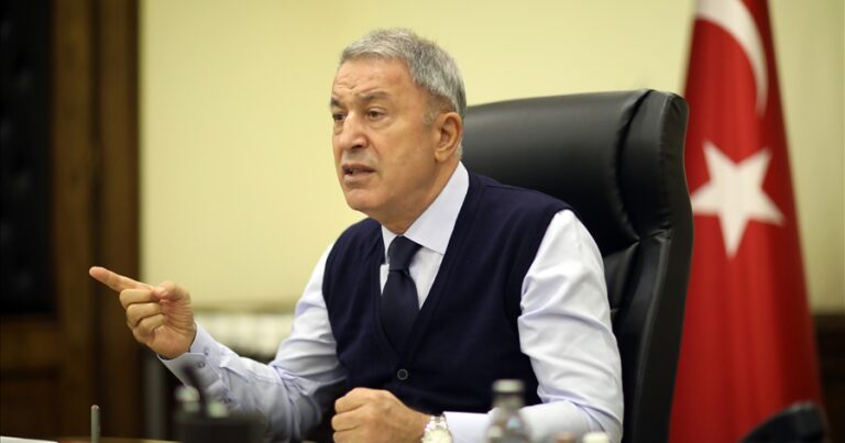 Bakan Akar: “Azerbaycan Türkü kardeşlerimizin zaferini kutluyoruz”