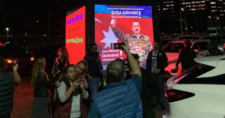 Azerbaycan’ın Şuşa’yı işgalden kurtarması New York’ta sevinçle karşılandı