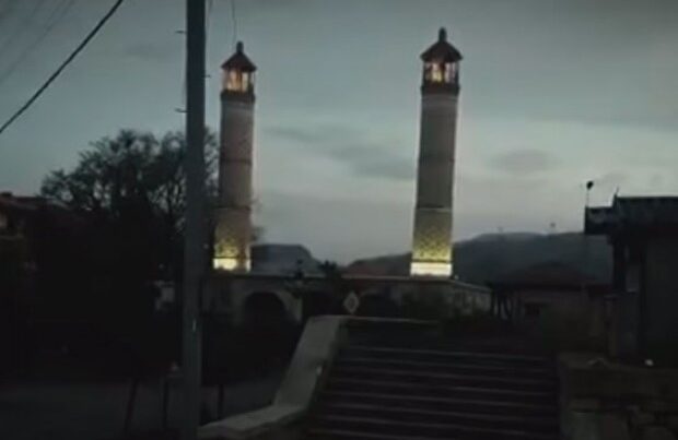 Şuşa’daki Yukarı Gövher Ağa Camisi’ne elektrik verildi