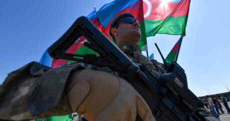 Azerbaycan ordusu, 27 yıldır işgal altında tutulan Ağdam kentine girdi
