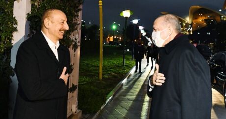 Cumhurbaşkanı Erdoğan, Aliyev ile akşam yemeğinde bir araya geldi
