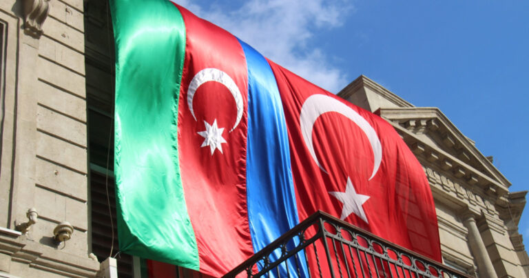 Türkiye ile Azerbaycan arasında enerji ve madencilik iş birliği anlaşması imzalandı