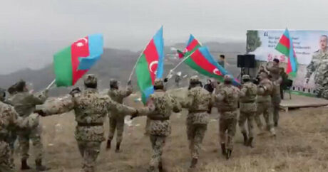 Azerbaycan askerinden Paşinyan’a halaylı mesaj