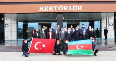 Sivas Cumhuriyet Üniversitesi`nden Azerbaycanlı şehit çocuklarına Eğitim imkanı