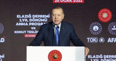 Cumhurbaşkanı Erdoğan Elazığ’da: “Toplam 8 bin ailemizi yeni evlerine kavuşturmuş oluyoruz”