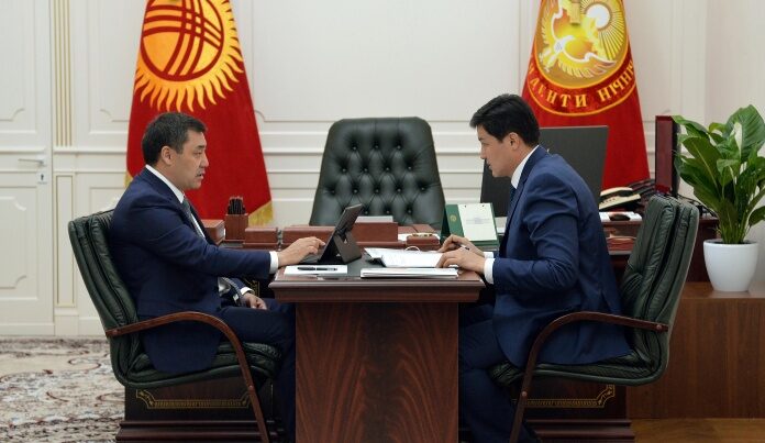 Kırgızistan Cumhurbaşkanı Caparov ‘yatırım ortamının iyileştirilmesi’ için hızlı karar alınmasını istedi