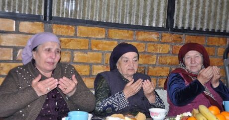 Kırgızistan’daki Ahıska Türkleri ramazanda toplu iftar geleneğini yaşatmaya devam ediyor