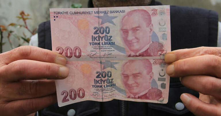 200 TL’lik hatalı banknotu 55 bin liraya satışa çıkardı