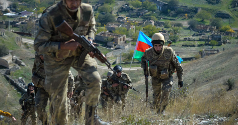 Azerbaycan: “Karabağ’da 60’tan fazla muharebe mevzisi kontrolümüze geçti”