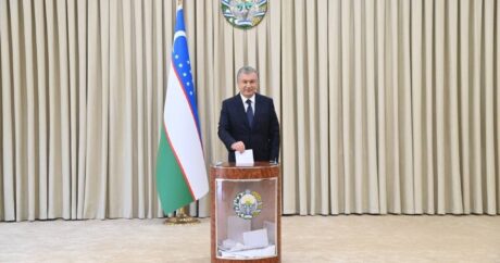 Özbekistan yeni cumhurbaşkanını seçiyor