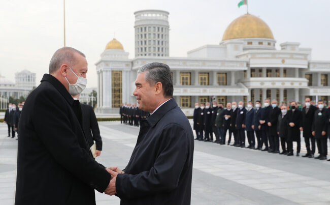 “Türkmenistan ile ilişkilerimizin ahdi zeminini daha da güçlendirdik”